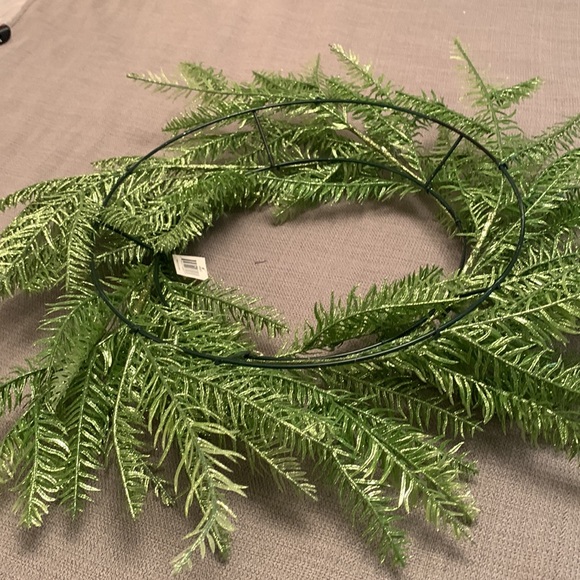 Christmas Modern Shimmering Faux Greenery Wreath for Winter 24” Round - Picture 9 of 11